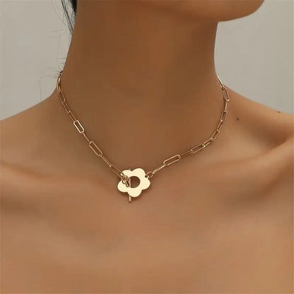 COLLAR FLORA